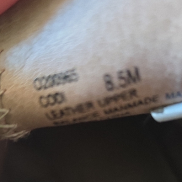 Me Too Women's Tan Suede Chukka Boots - Picture 8 of 8